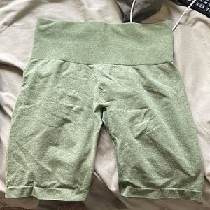 Gathletica 8 inch inseam biker shorts EUC